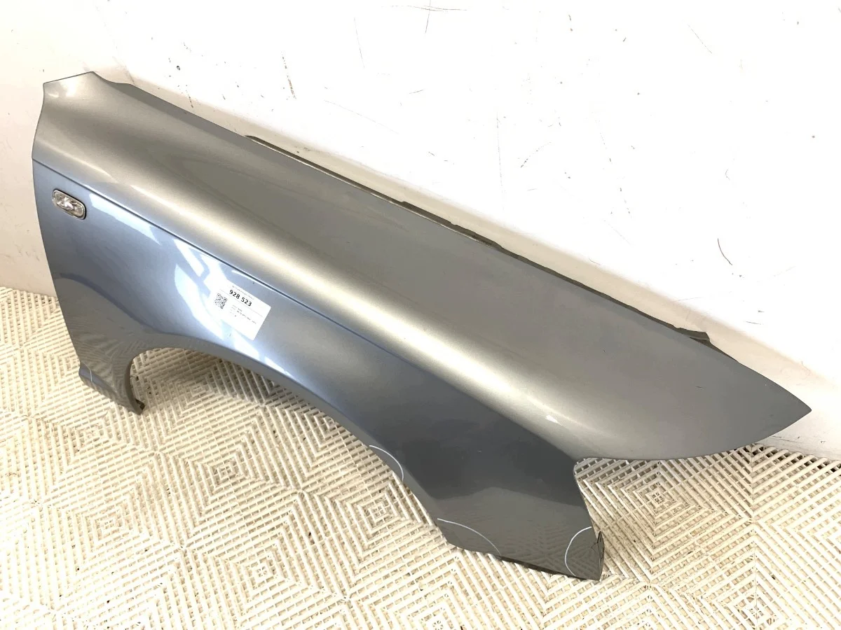 Audi A6 C6 Front Right Fender Used LORK-2061-17898