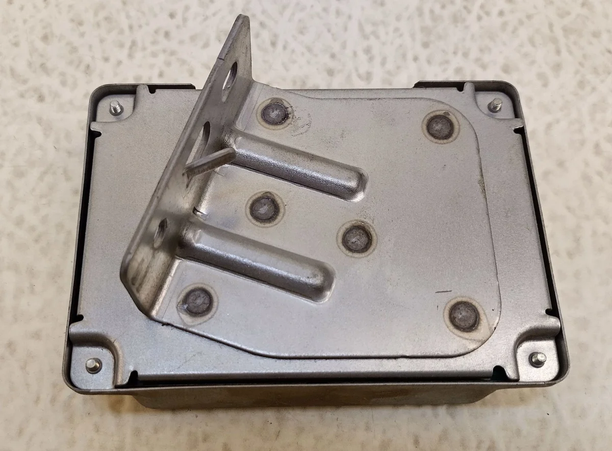 Module commande Nissan Pathfinder R51 2.5 DCI image 4