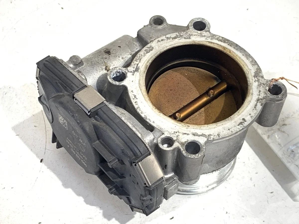 Audi Q5 FY gasspjäll LORK-834-143152