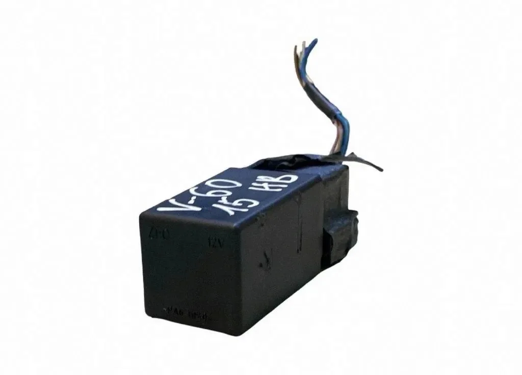 Relais Volvo S60 II 31360218 gebraucht image 3