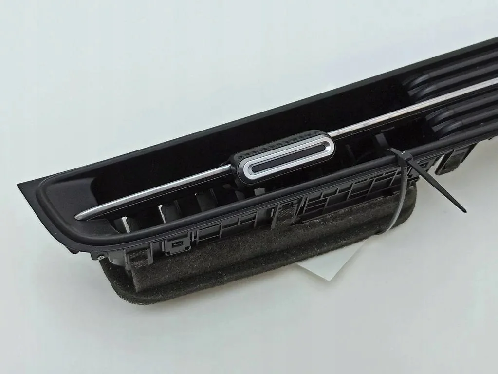HYUNDAI IONIQ AE 2023 - Aérateurs 97490GI900 image 10