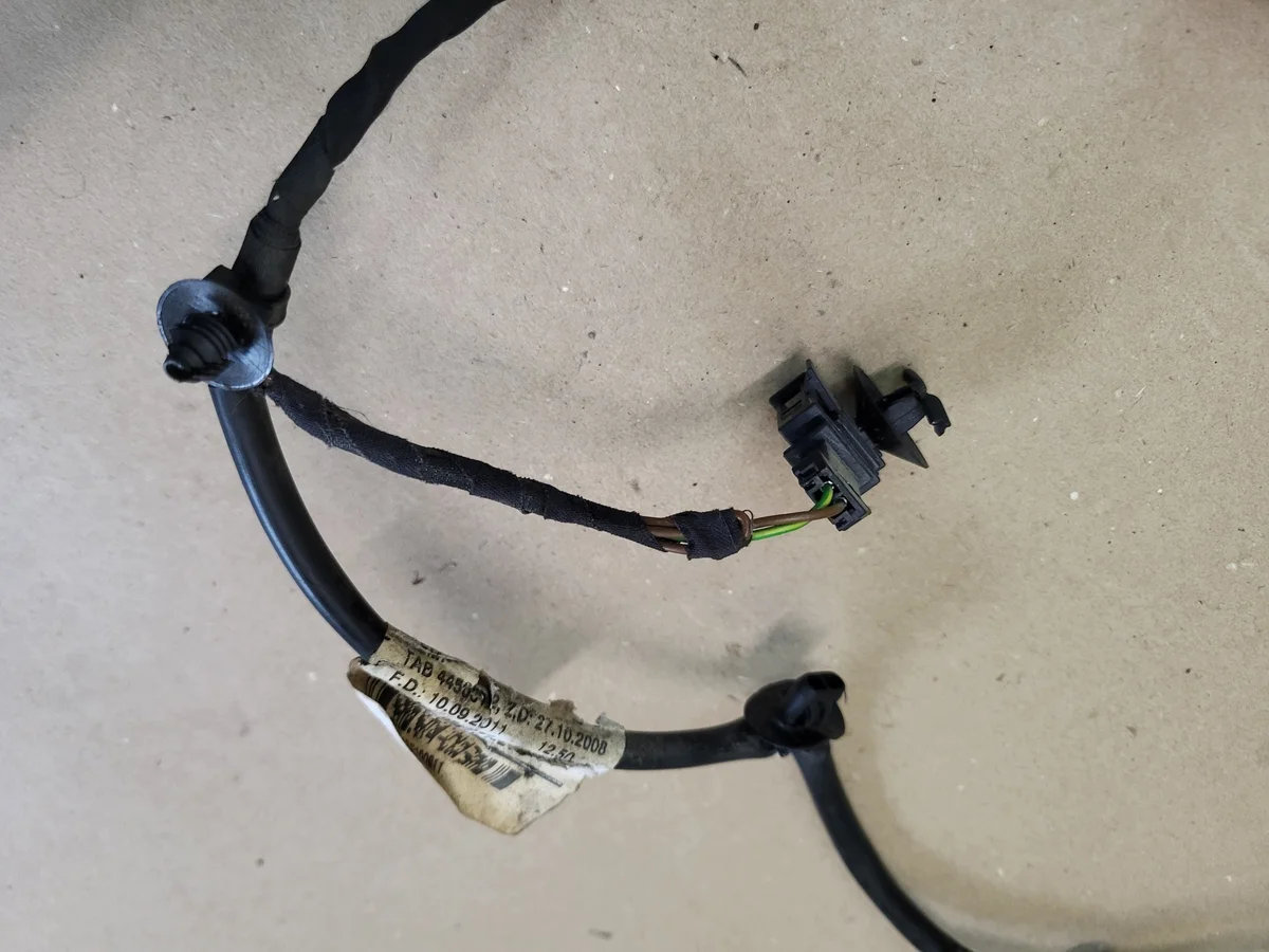 Seat Belt Buckle Sensor Wiring Harness Audi A4 A5 B8