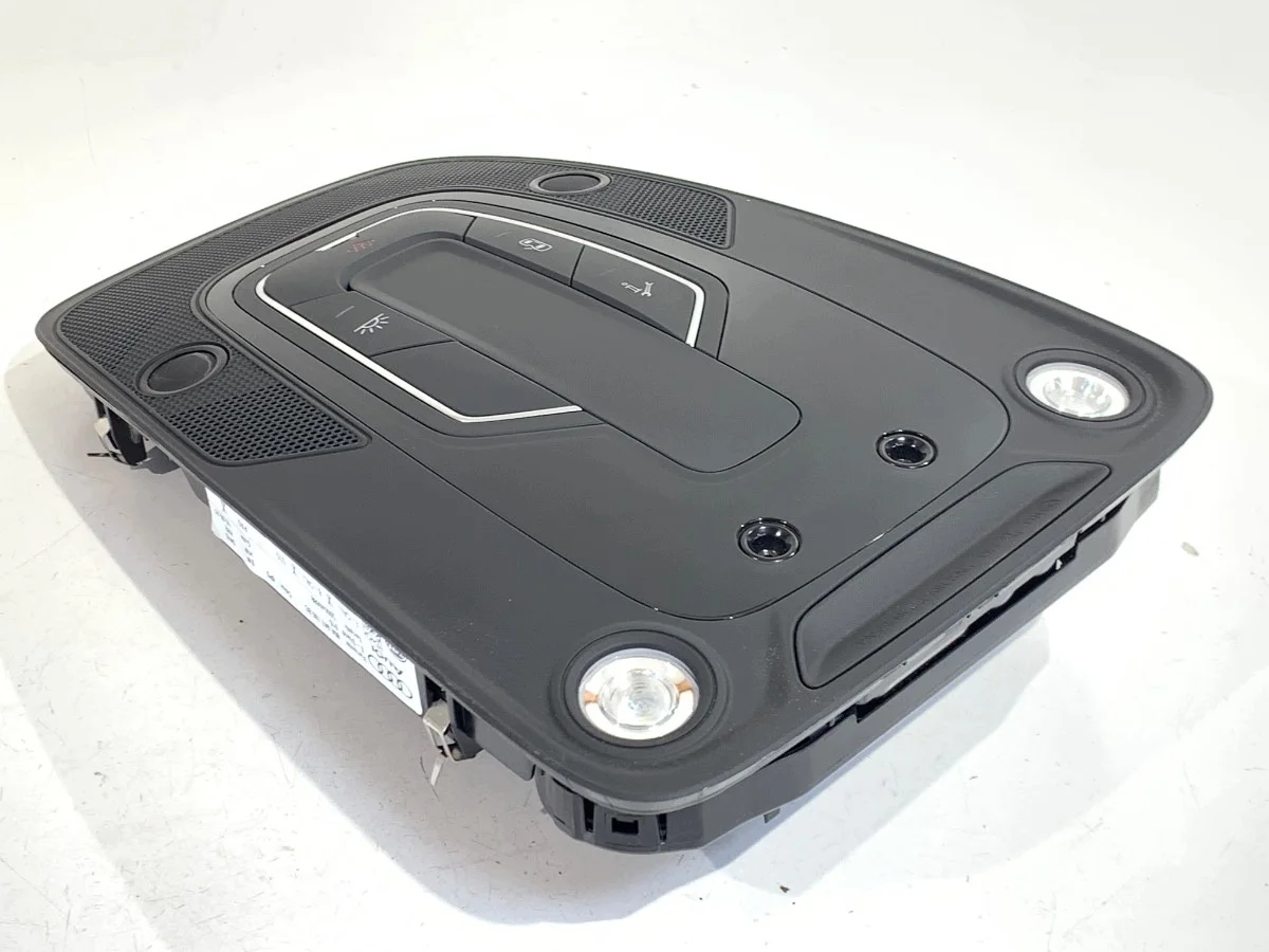 Sisävalo Audi Q5 FY 80A947135BC Käytetty