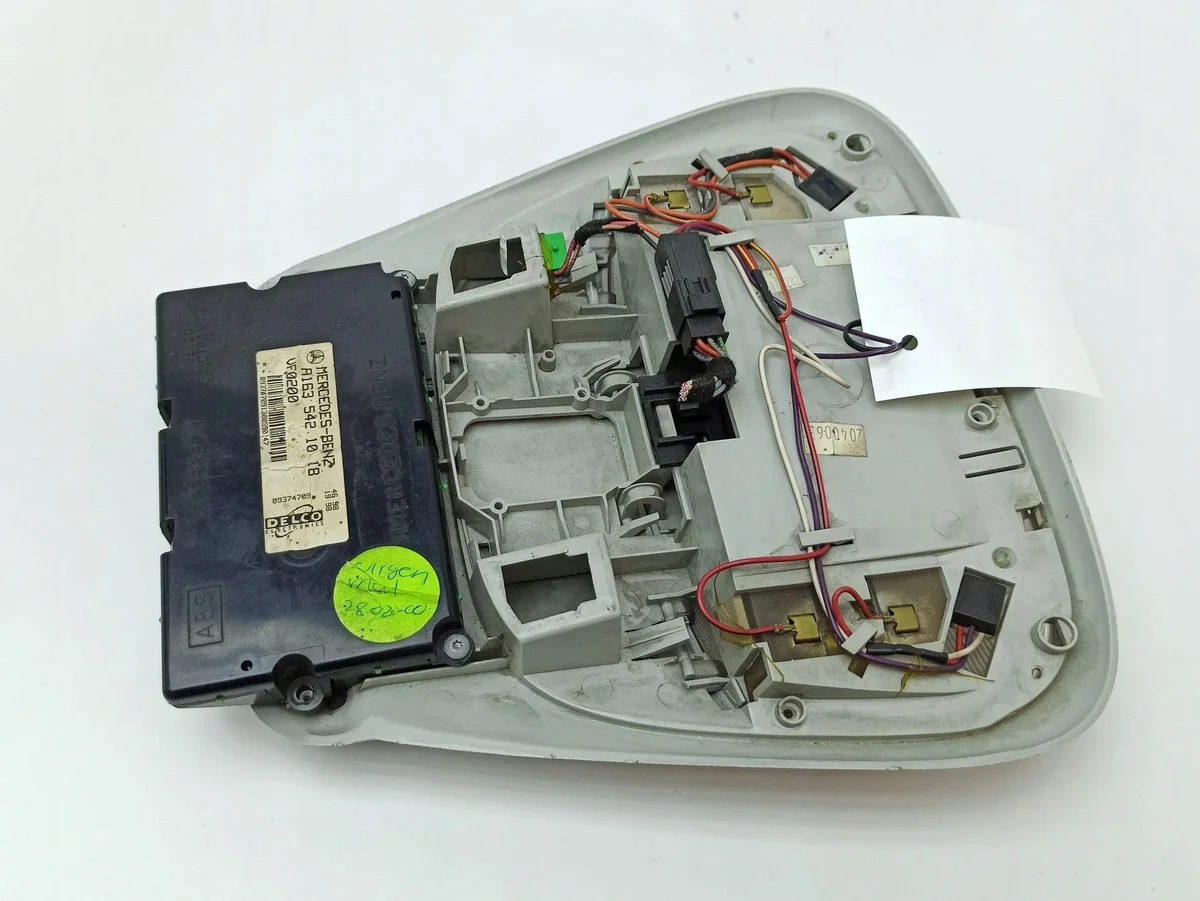 Luz Asiento Delantero Mercedes-Benz ML W163 A1635421018 image 9