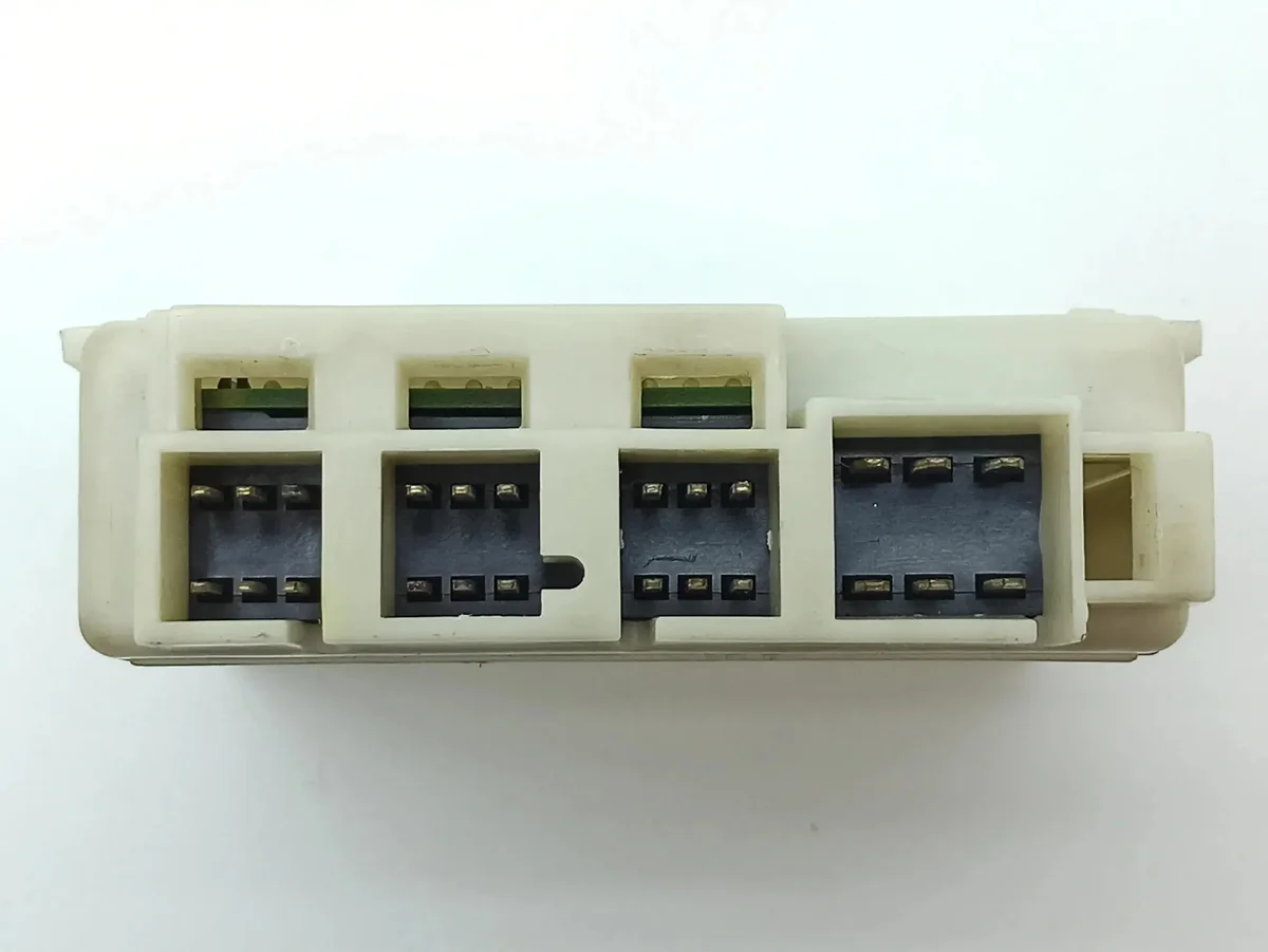 Cadillac STS Seville Steering Rack Control Module 16209790 image 7