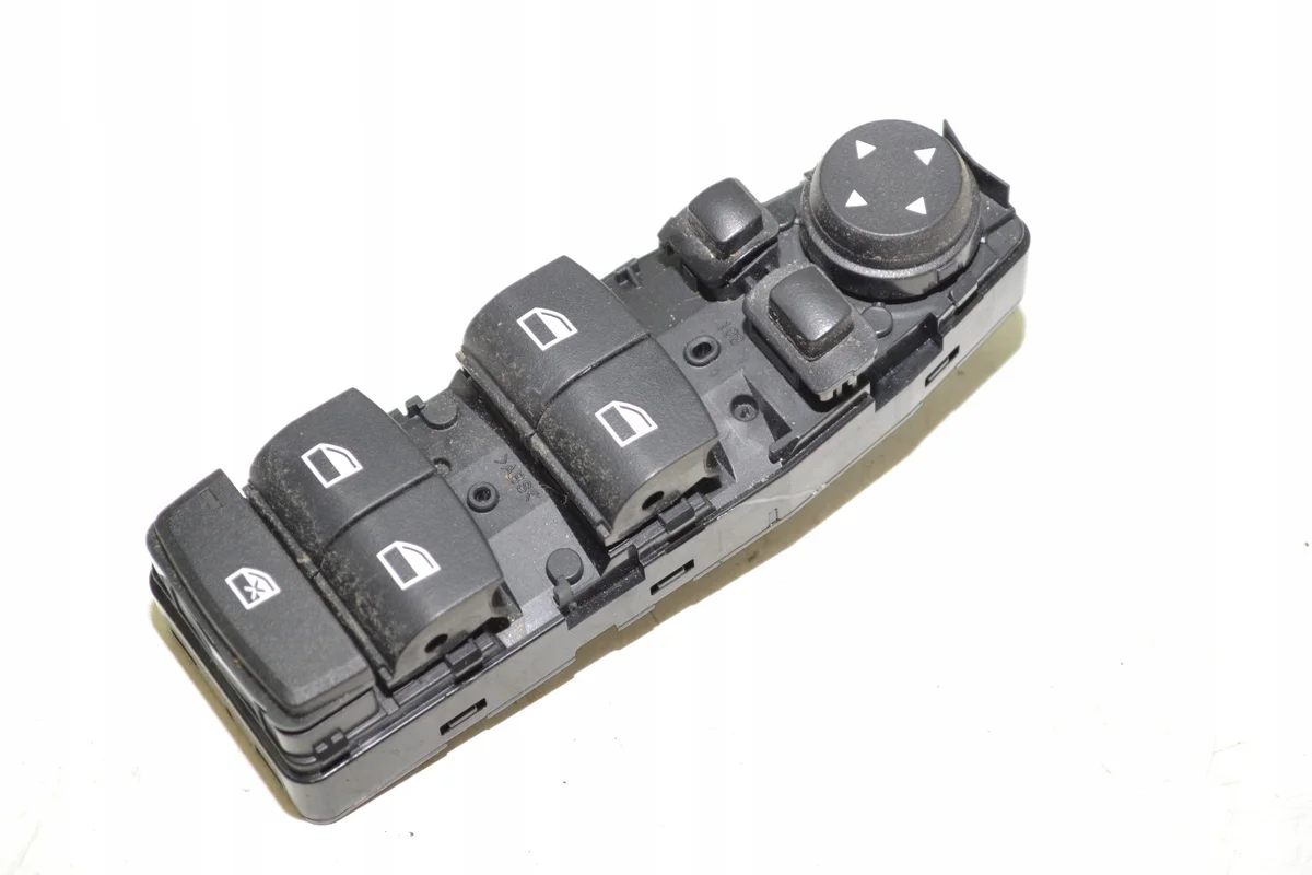 Panneau commande lève-vitre avant gauche BMW F25 F30
