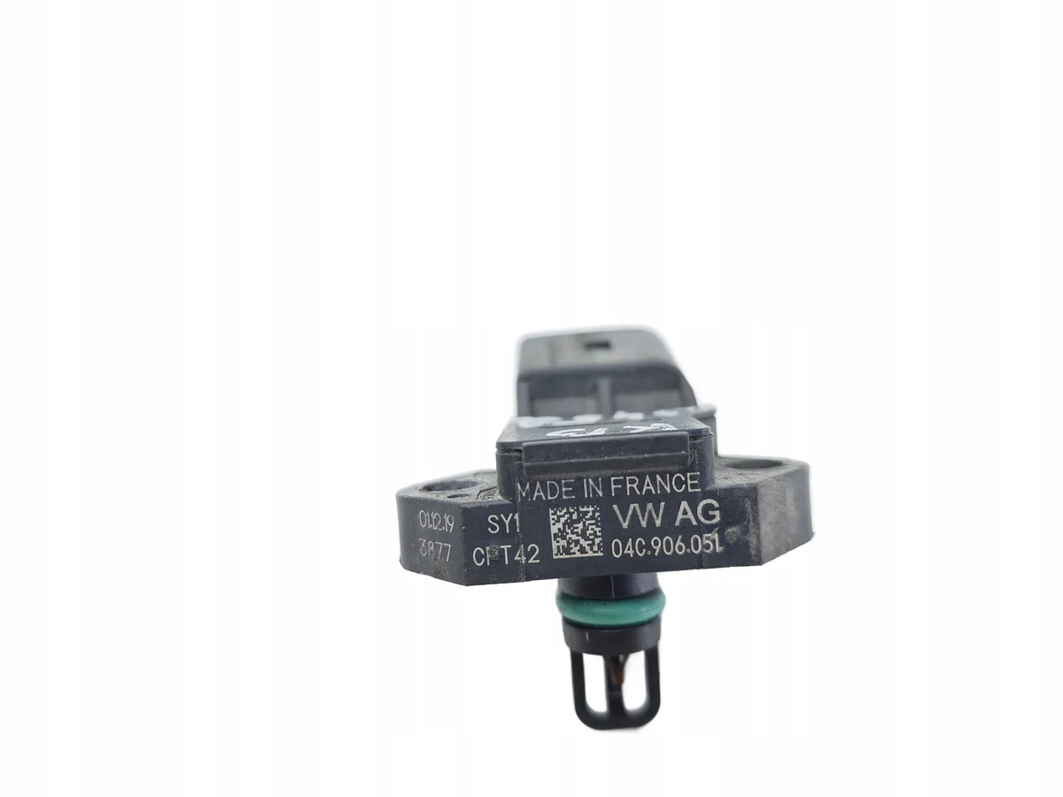 Skoda Karoq Pressure Sensor 04C906051 image 4