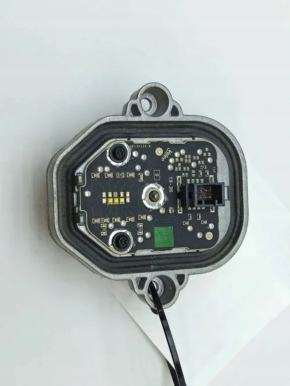 Module Xénon Volvo XC90 II B132122B image 9