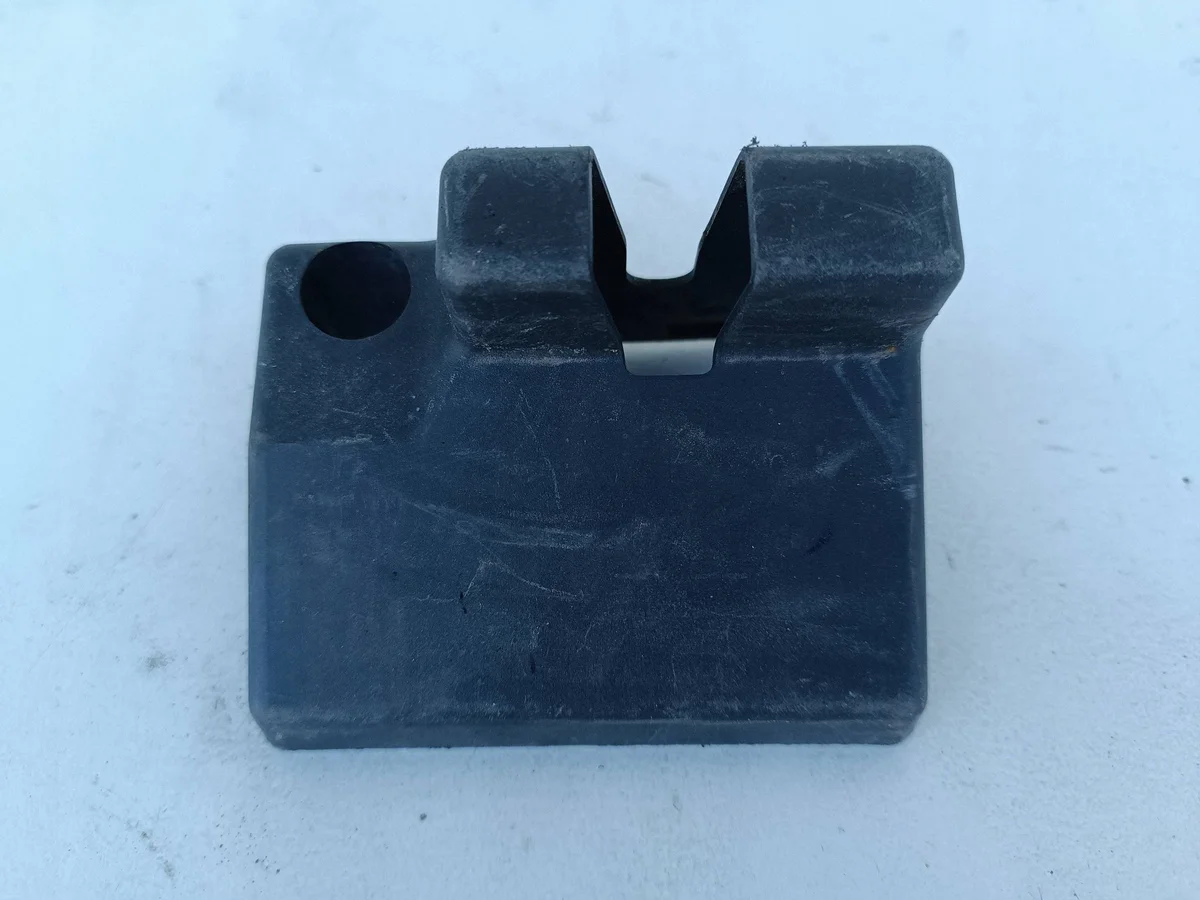 Ford Transit Custom Tailgate Latch Cover BK21V431F99AA image 3
