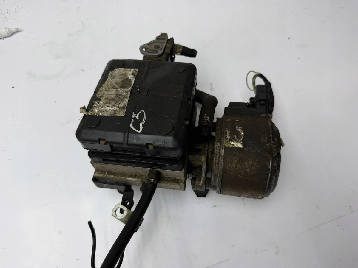 Citroen C5 I Air Suspension Compressor Pump