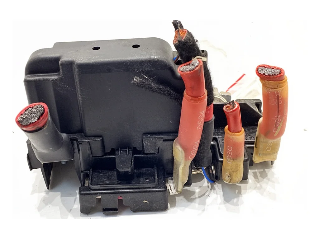 Borne Plus Audi Q5 FY 80A915459B