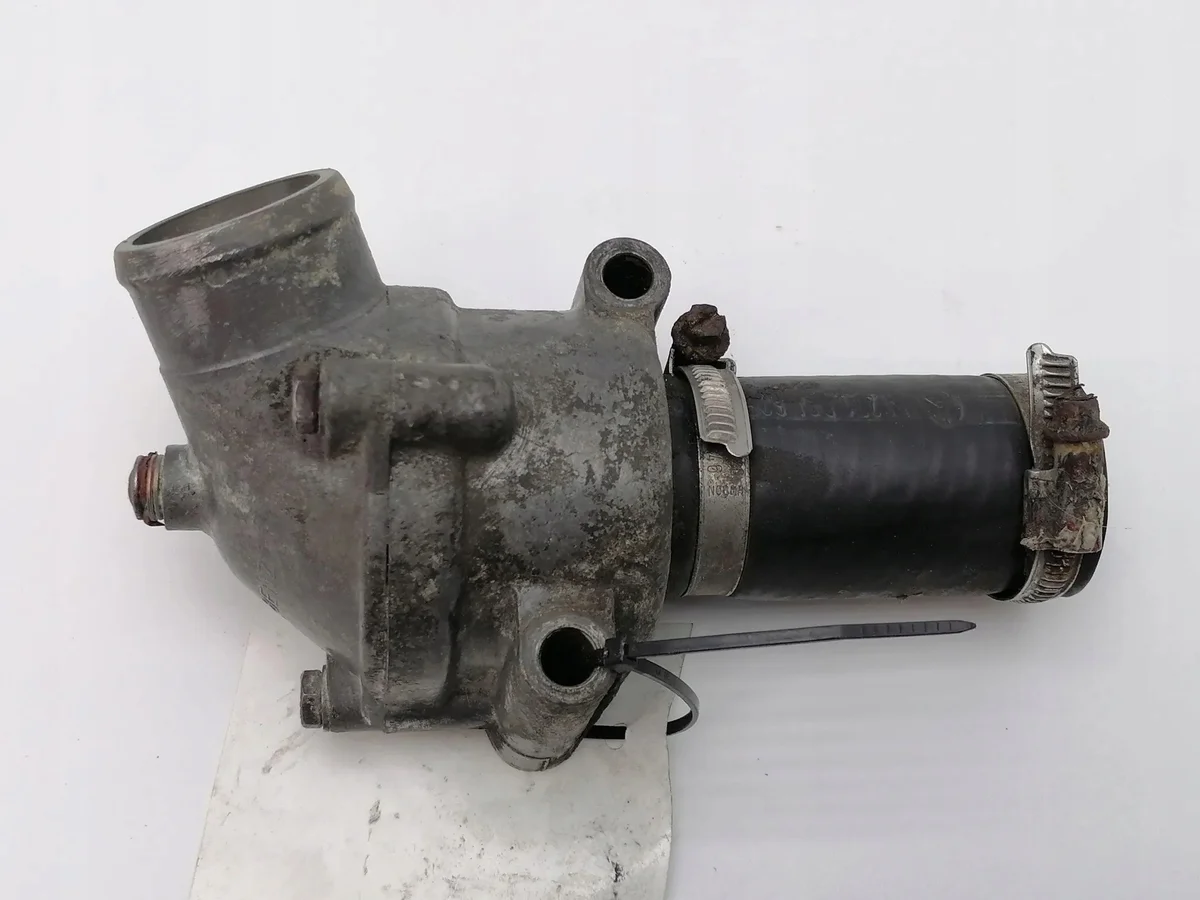 Gehäuse Thermostat Mercedes G-Klasse W460 2.3 image 8
