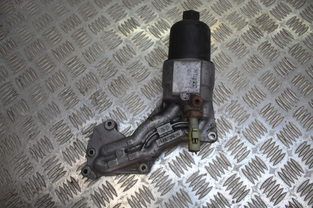 Oil Filter Housing Peugeot 206 CC 1.6 16V
