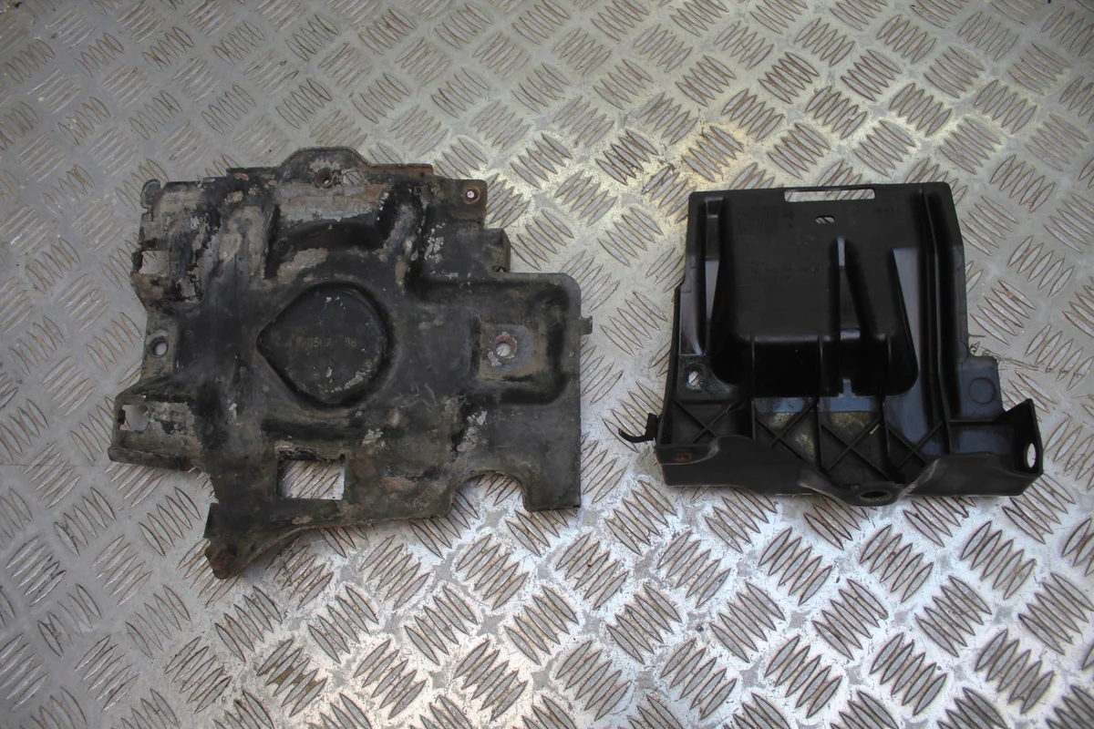 Boîtier batterie Citroën C4 I 9648894380