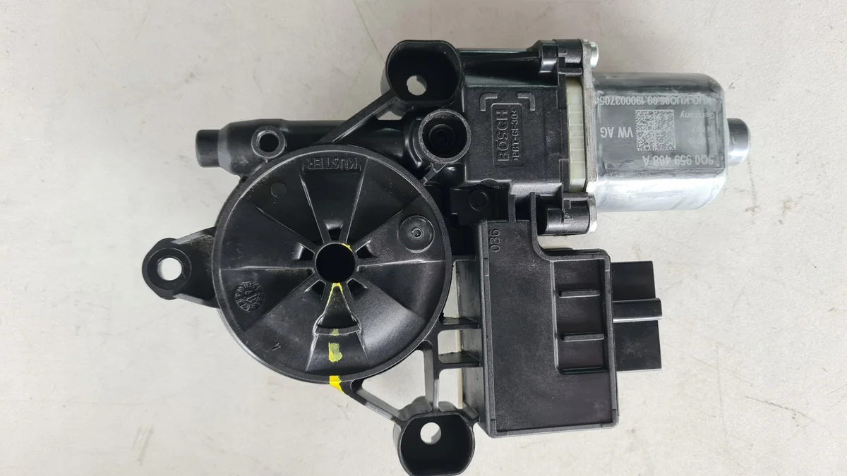 Motor Vw Seat Skoda 5Q0959408A Usado image 3