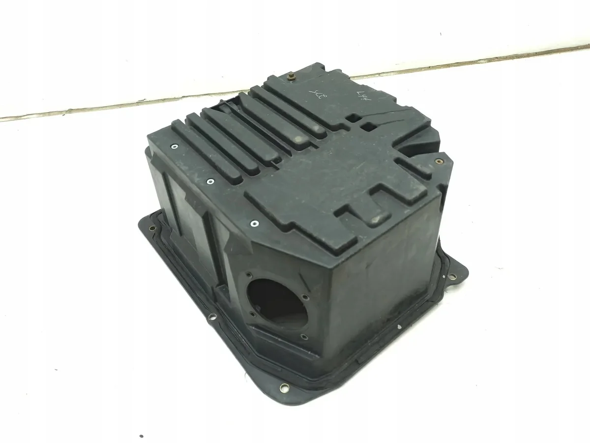 BMW Z4 E85 Battery Tray 7016956 Used image 6