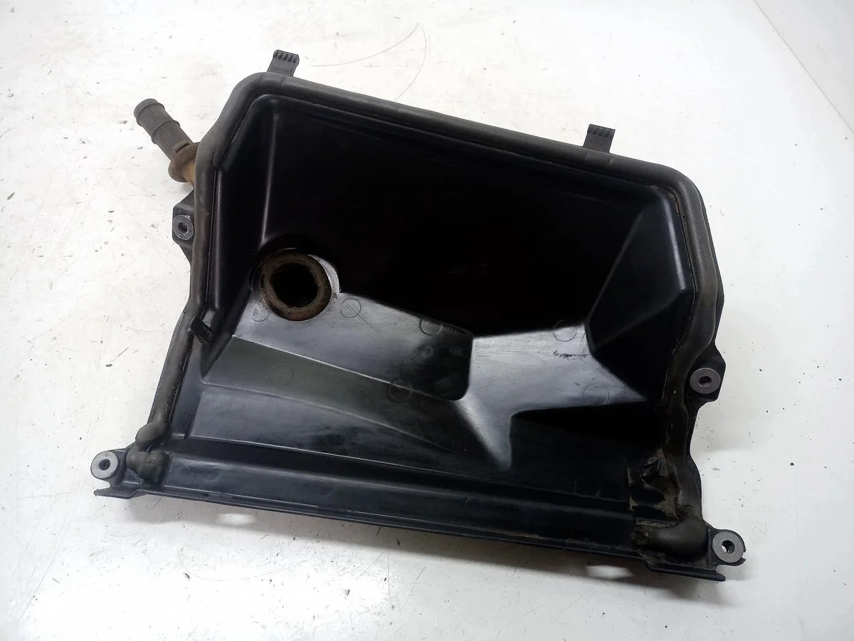 Plataforma parabrisas Renault Trafic III usada image 4