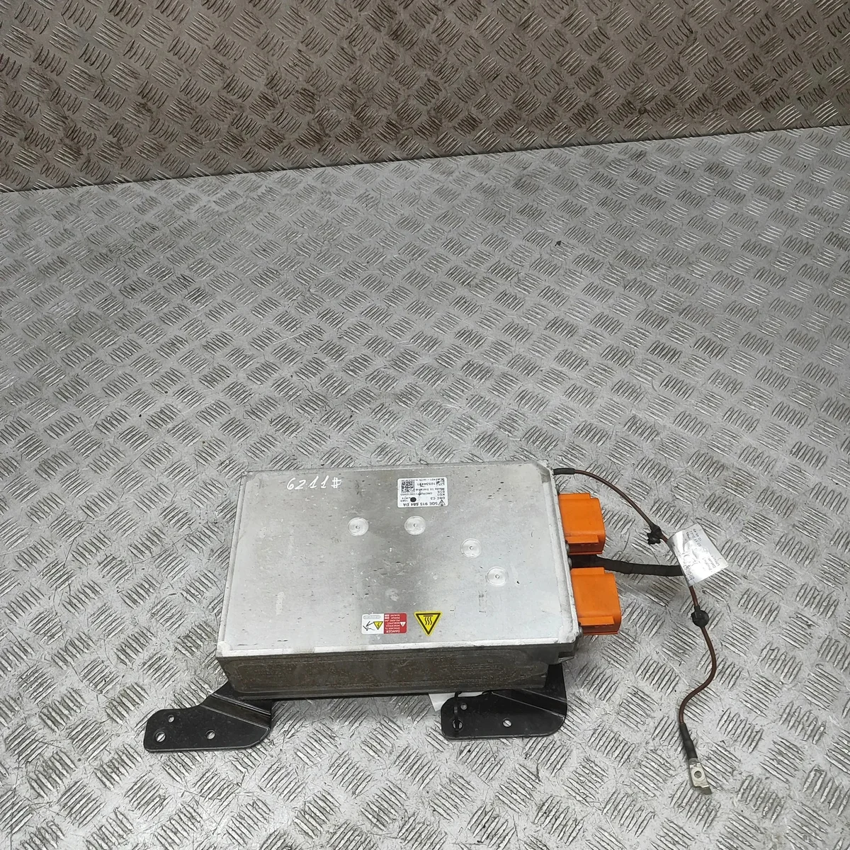 Inversor Porsche Taycan 5QE915684DA Usado