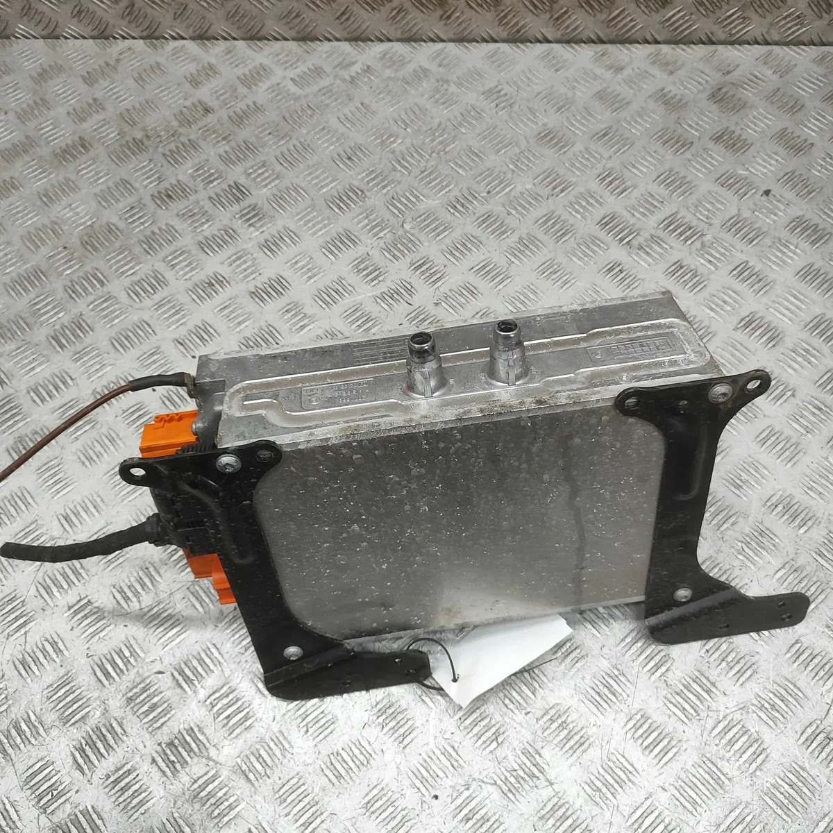 Inversor Porsche Taycan 5QE915684DA Usado image 3