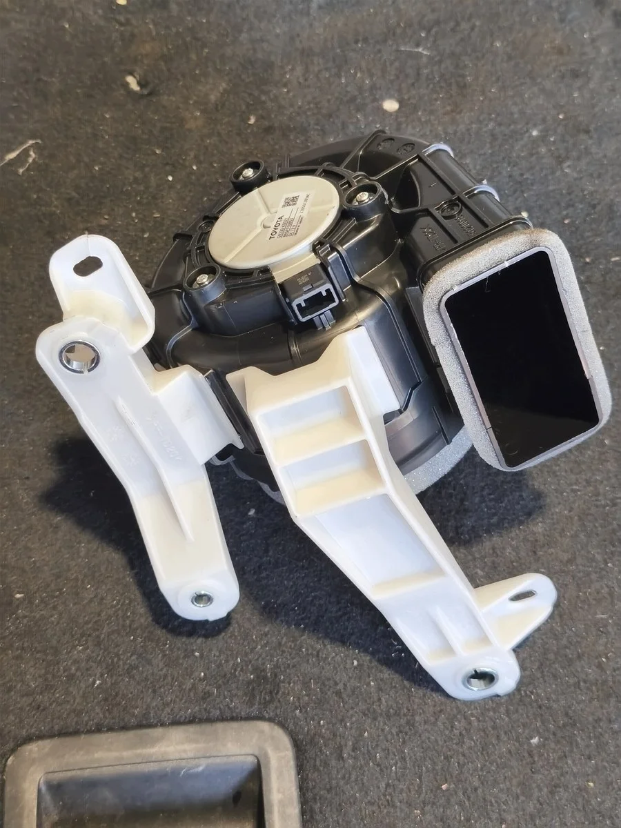 Toyota Lexus Batterij Ventilator G9230-K0021 image 3