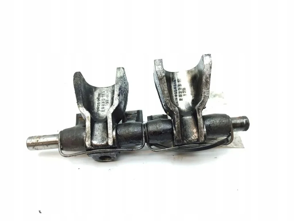 R6160550010 Empurrador Mercedes-Benz Usado image 8