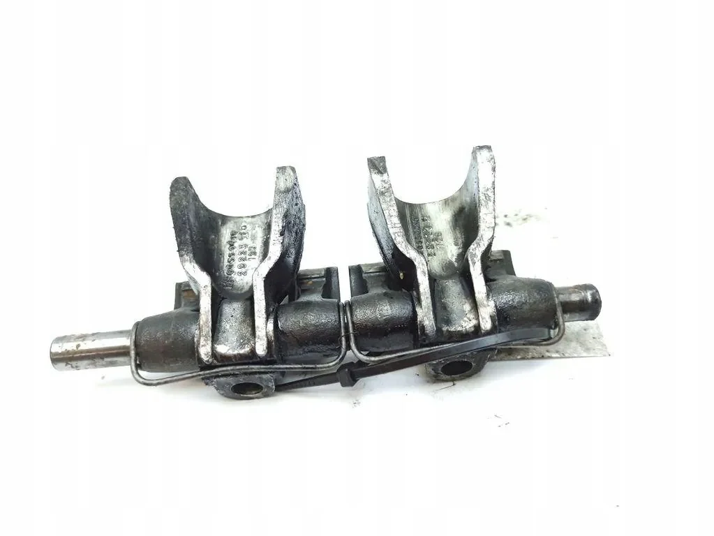 R6160550010 Empurrador Mercedes-Benz Usado image 9