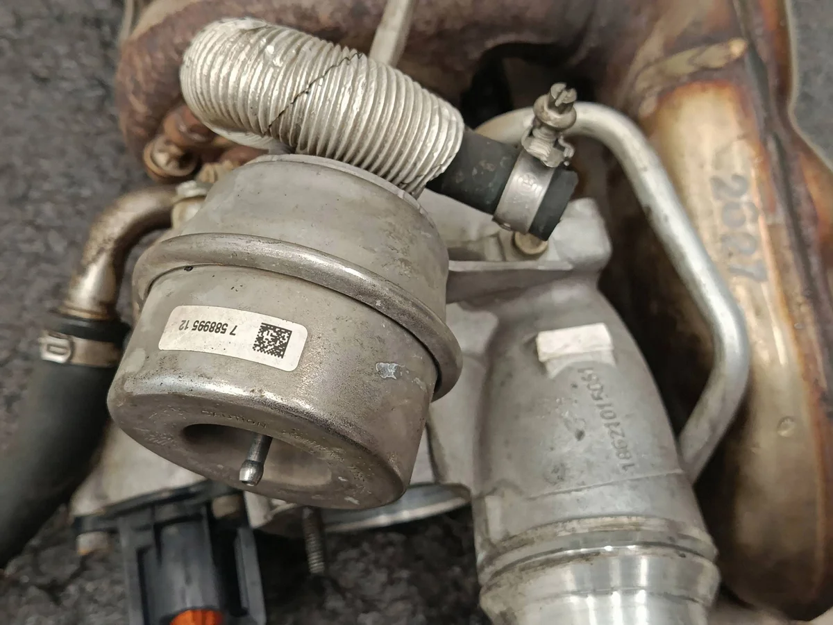 Turbocompresseur BMW OE 7588995 image 6