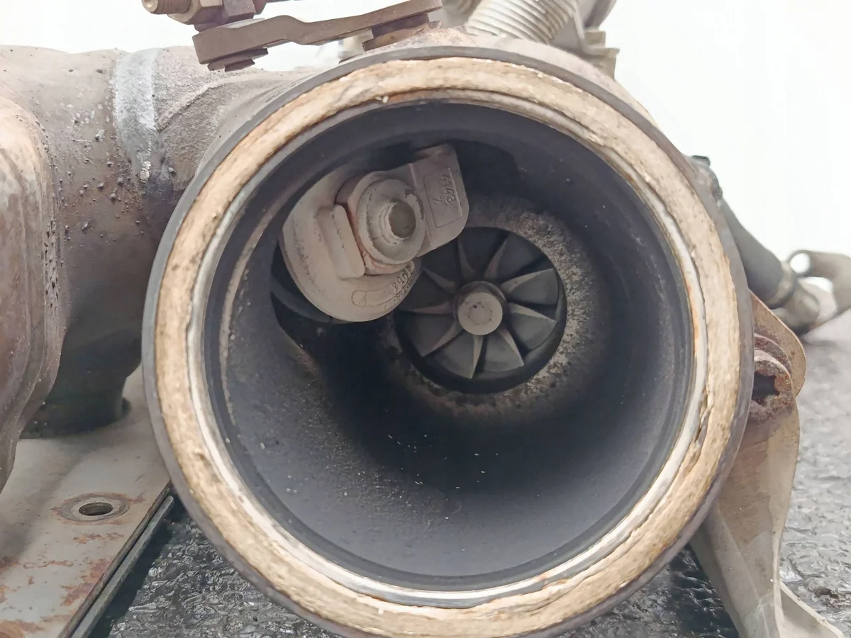 Turbocompresseur BMW OE 7588995 image 9