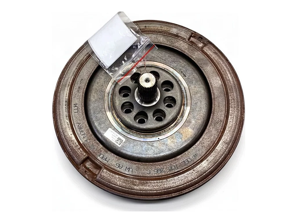 Vliegwiel Audi Q5 FY 06L105266C Gebruikt