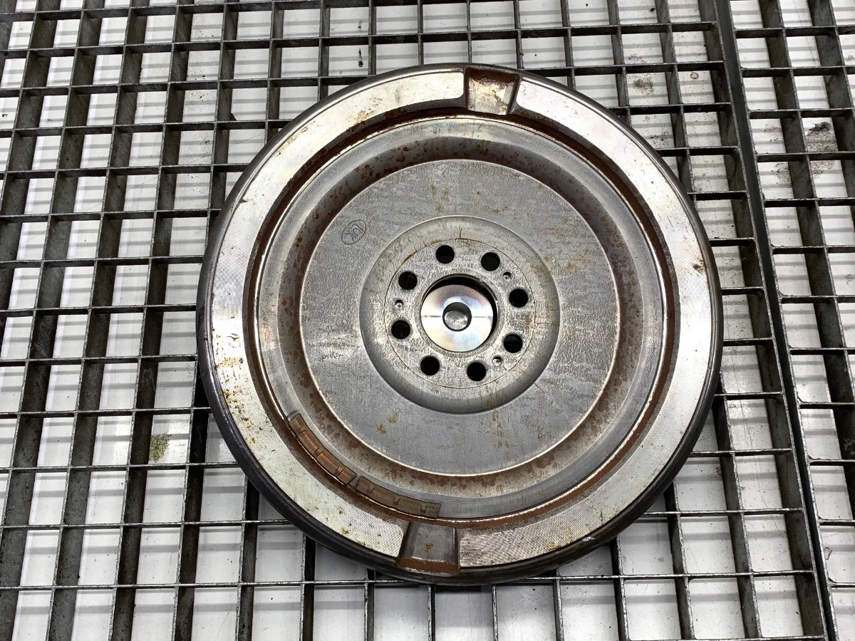 Vliegwiel Audi Q5 FY 06L105266C Gebruikt