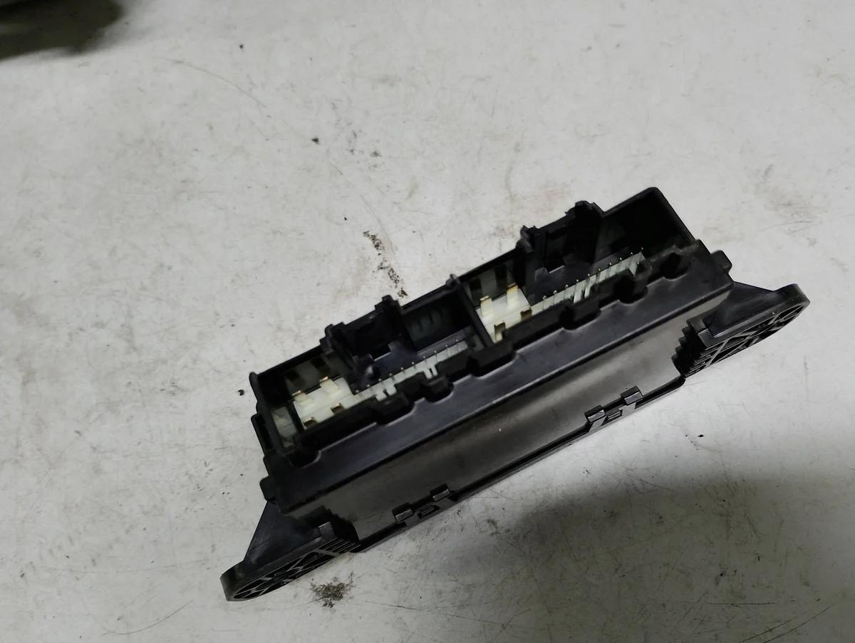 Hyundai Ioniq 5 81870GI100 - Gebruikte Controller image 3