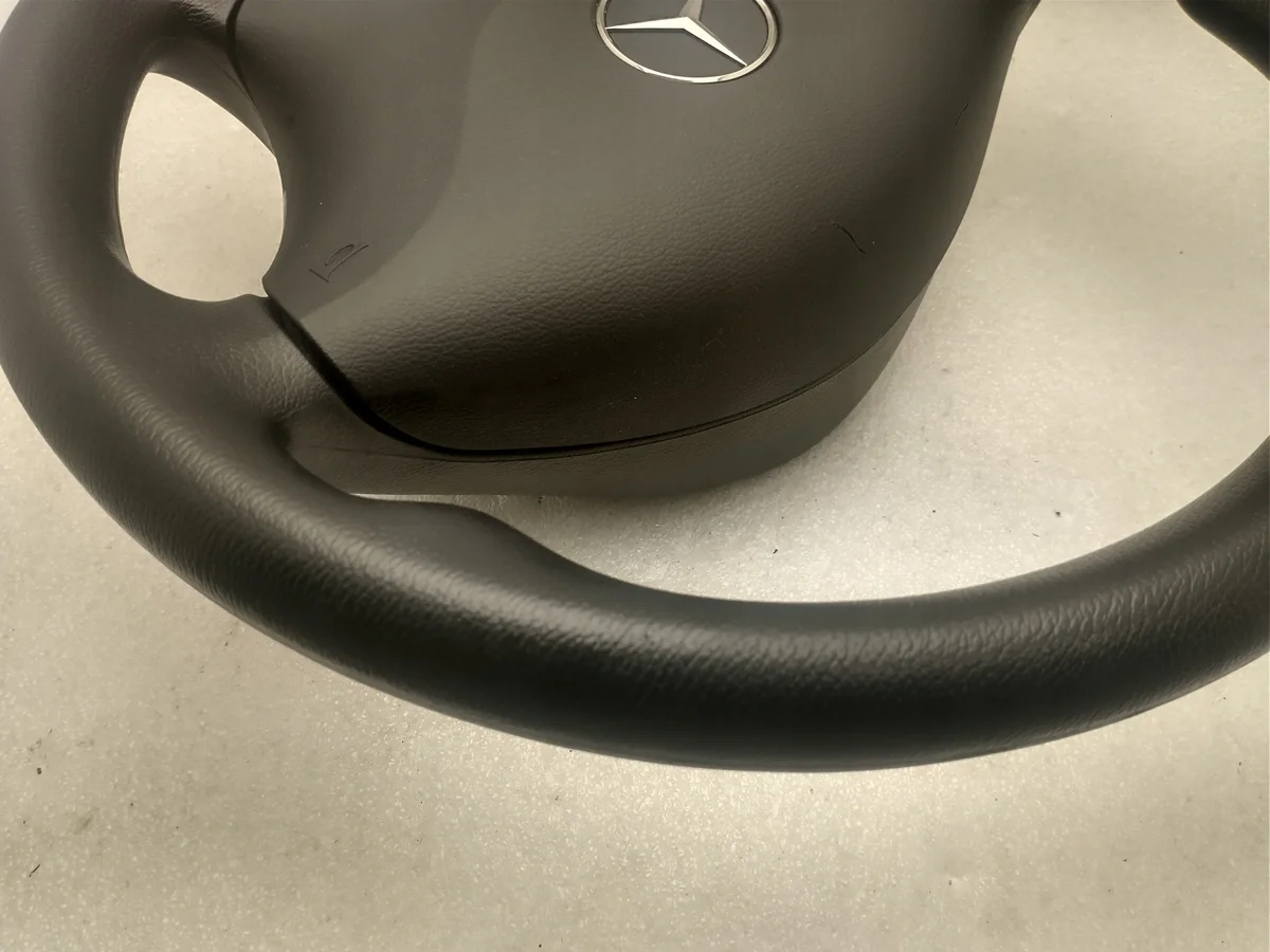 Volant MERCEDES SPRINTER 906 06- OEM 9064640401 image 4