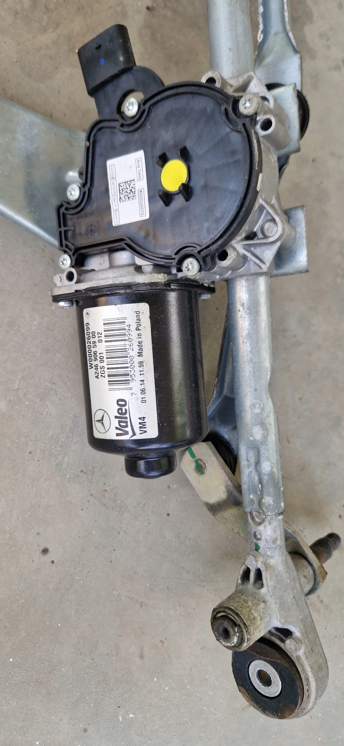 Mercedes W246 Pyyhinmekanismi A24690665900 image 3