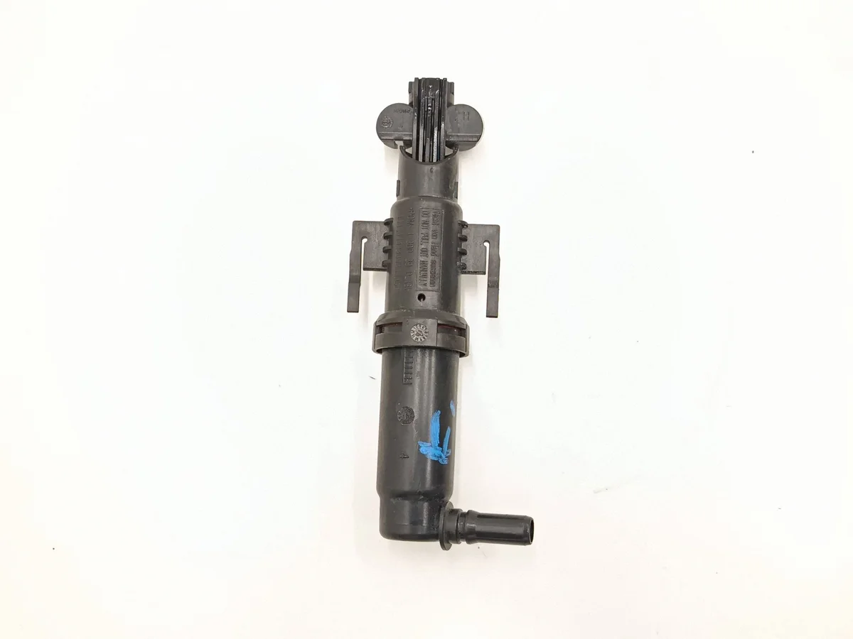 BMW F10 Bico Limpador Esquerdo 7377667 image 3