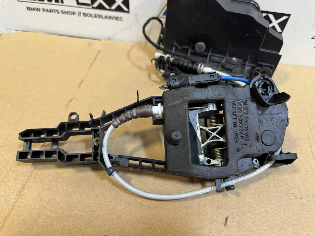 Suporte Maçaneta Fechadura Porta Esquerda BMW image 3