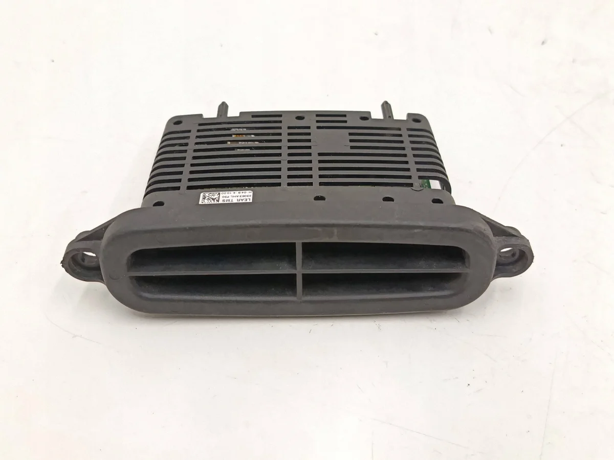 LED-ajovalojen ohjainyksikkö BMW F30 F31 F34