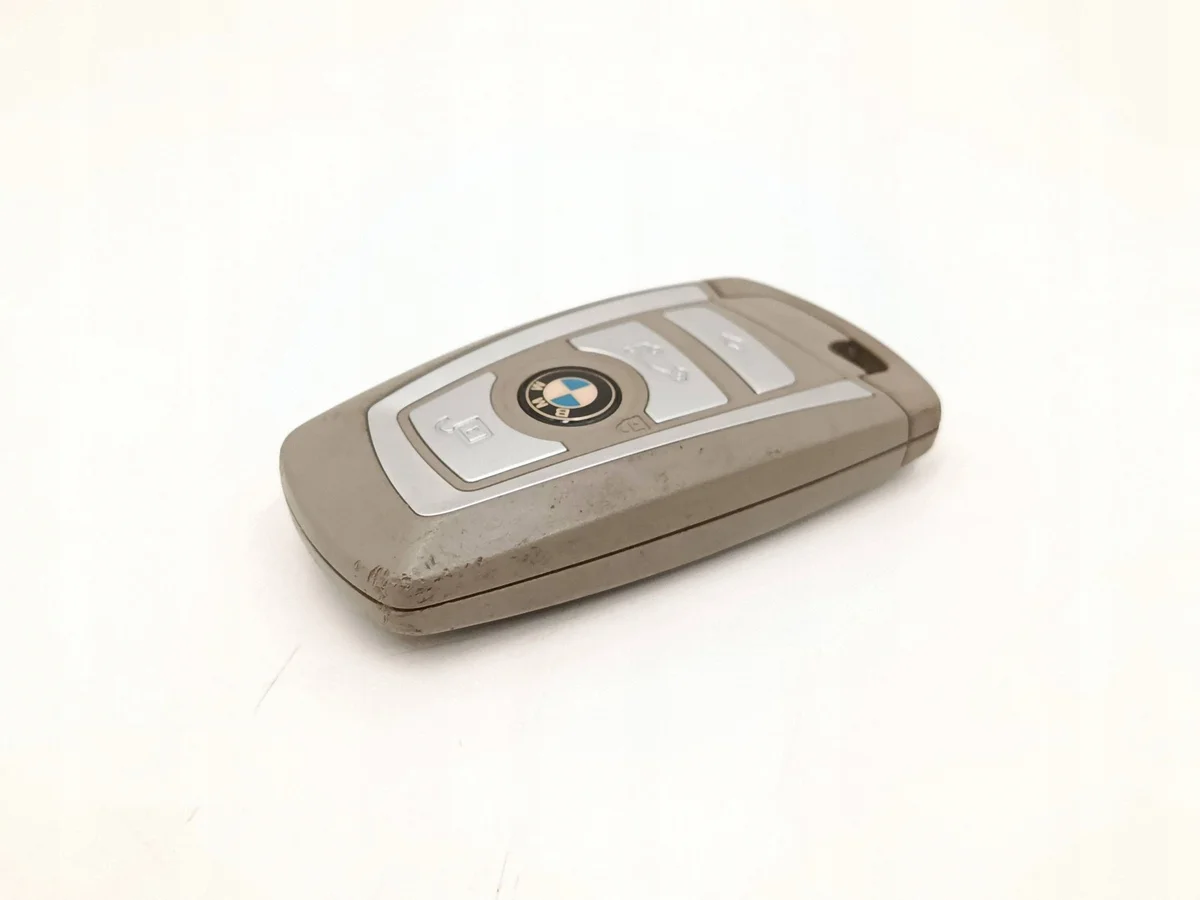 BMW 5 F07 F10 F11 Sleutel 868 MHz 9284936