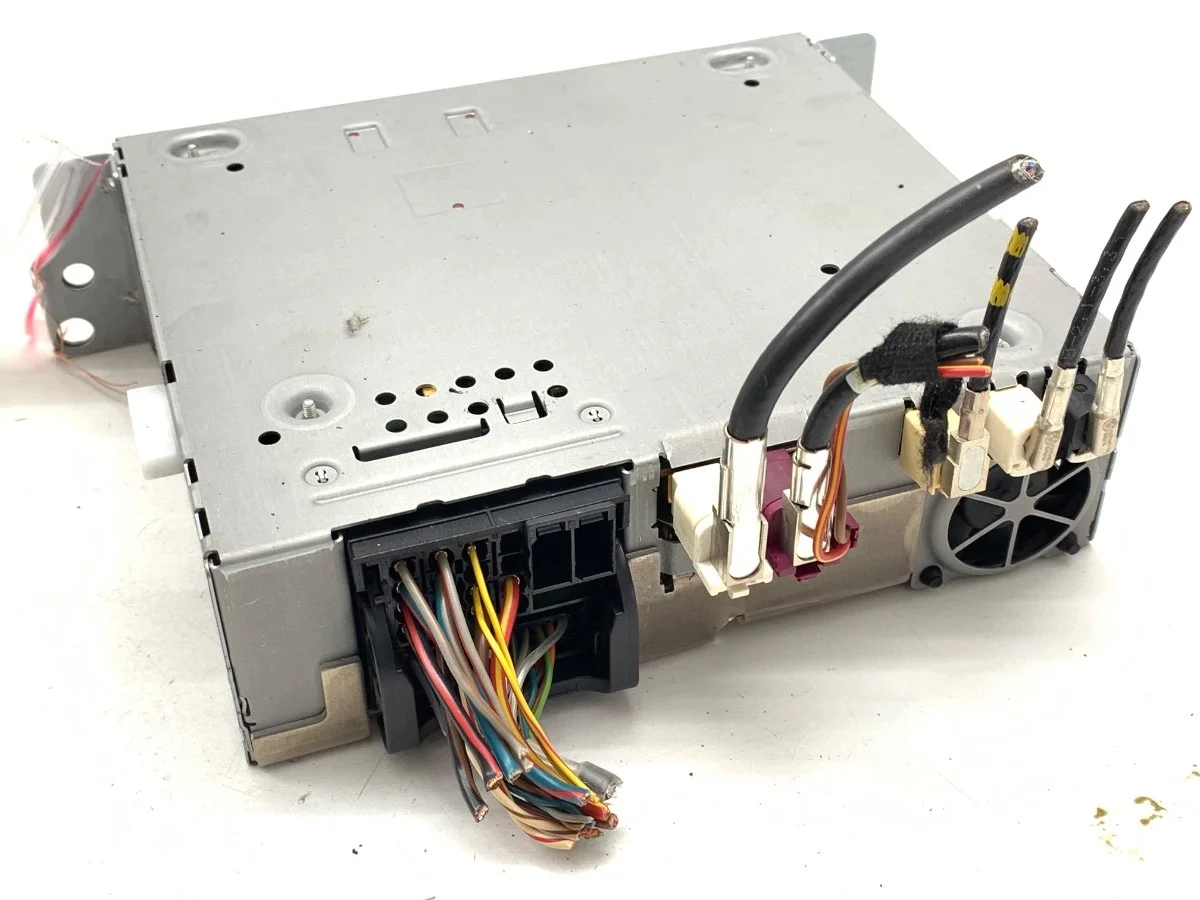 Rádio BMW F21 9341075 Usado