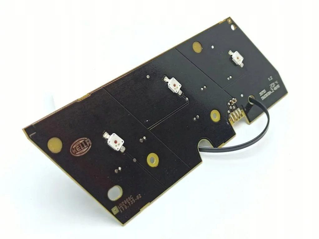 Faro Derecho Mercedes-Benz A W176 L02968C image 5