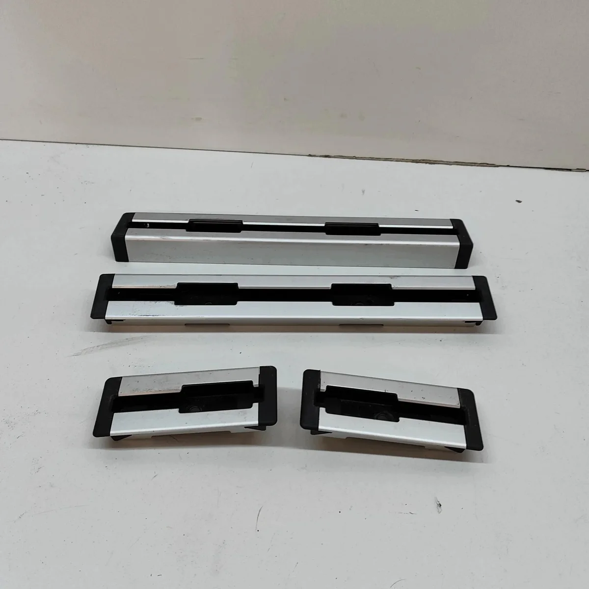 Parte de maletero Toyota Land Cruiser J15 image 4
