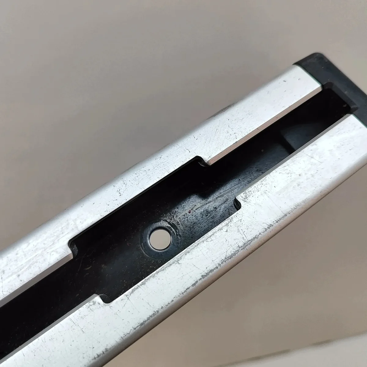 Parte de maletero Toyota Land Cruiser J15 image 8