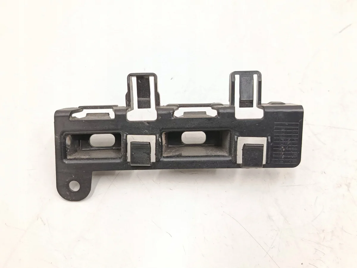 BMW X5 G05 LCI Halterung rechts vorne 7469386