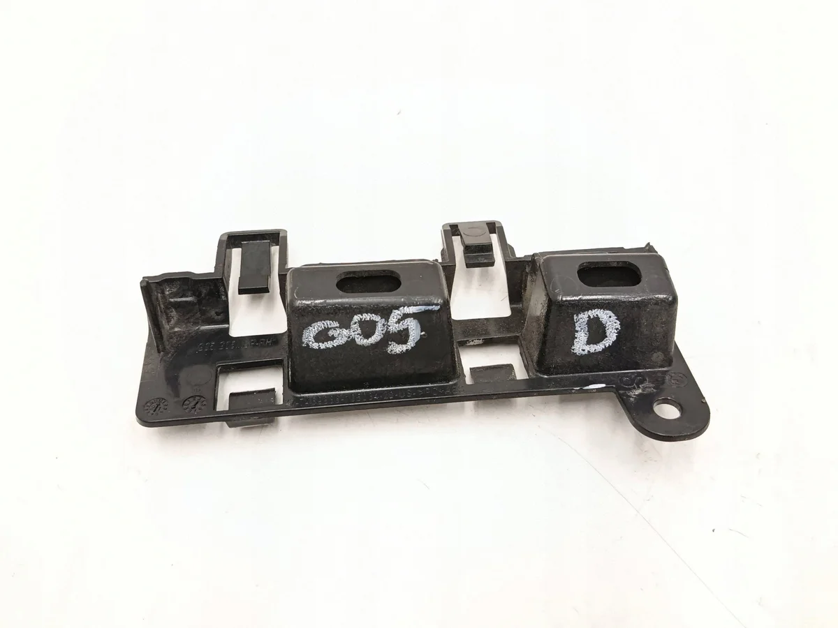 BMW X5 G05 LCI Halterung rechts vorne 7469386 image 3