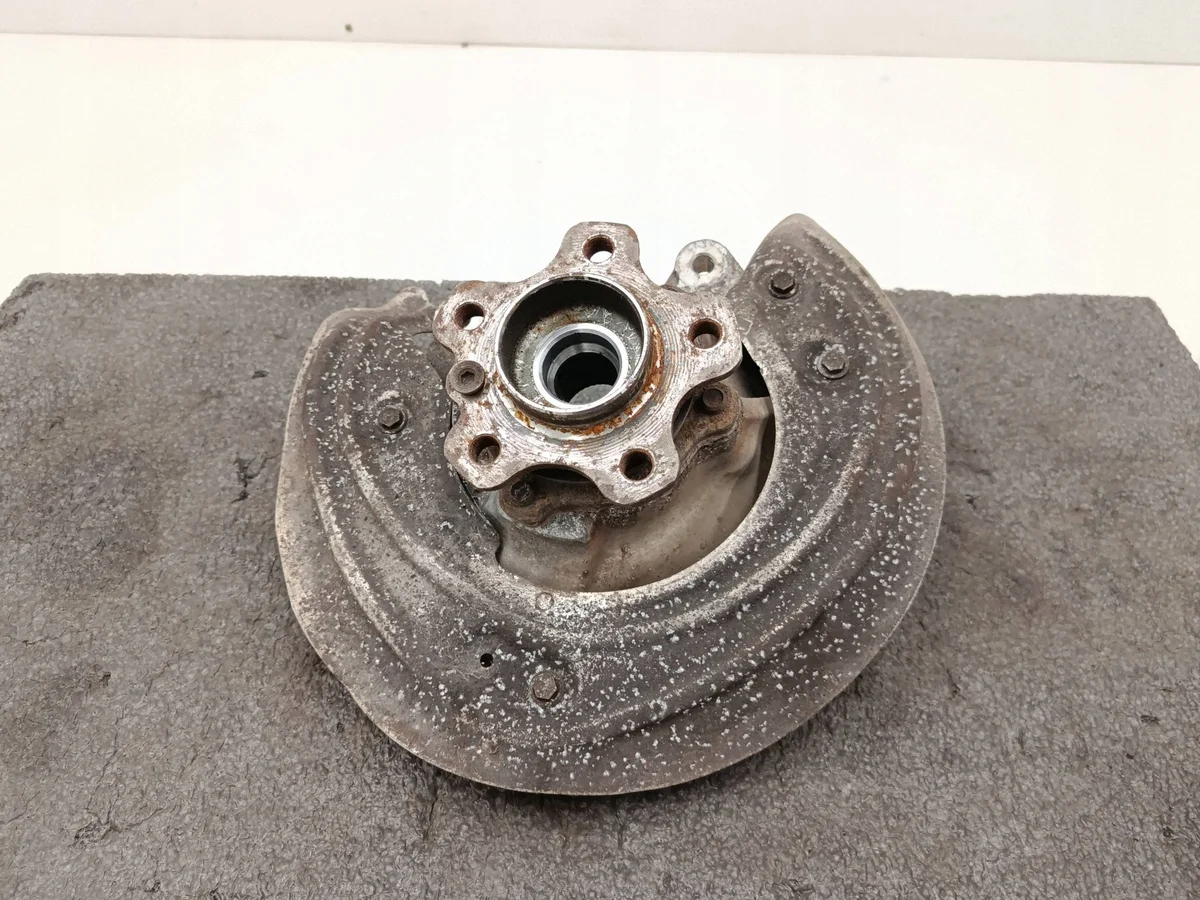 BMW 3 G20 G21 främre hjulspindel höger