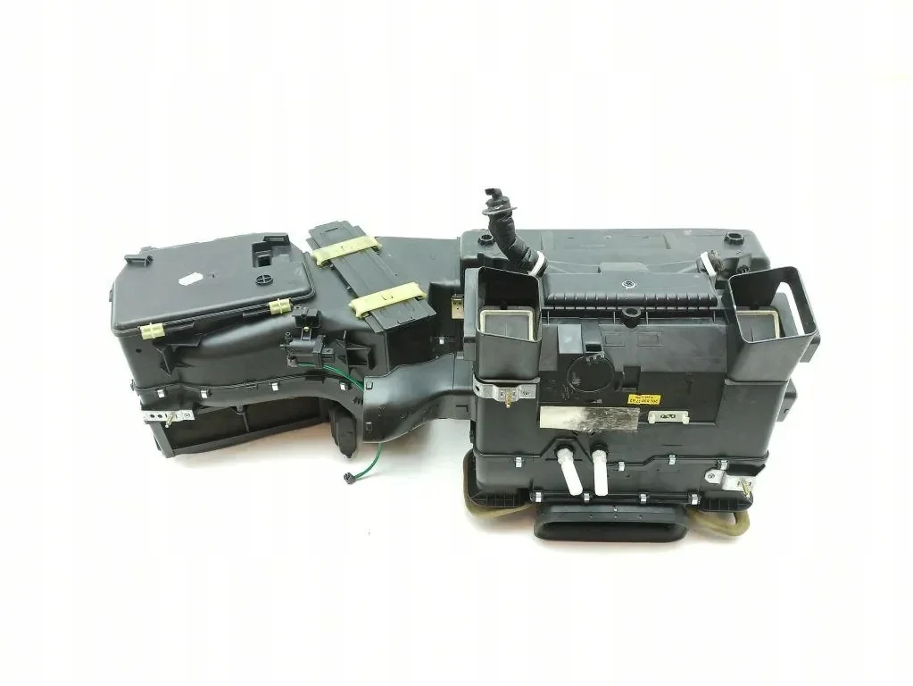 MERCEDES Classe C W202 Evaporateur 2028302762 image 7