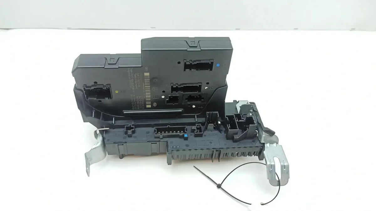 Module confort Mercedes E W212 2129009522