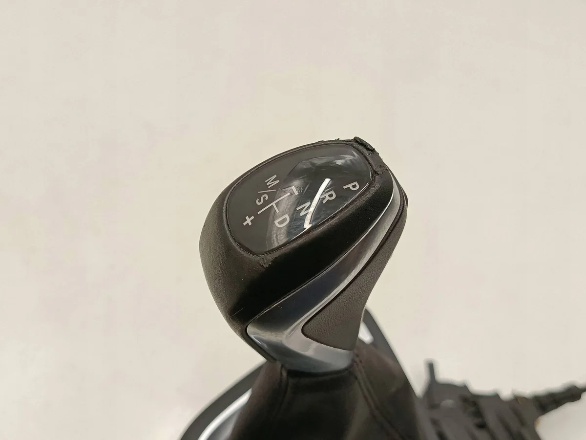 BMW X1 F48 Gear Shift Cable Selector 8483098 image 9