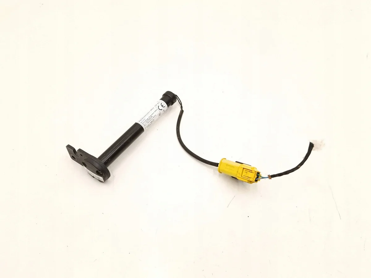 BMW 2 F46 2021 Actuator Airbag Voetganger