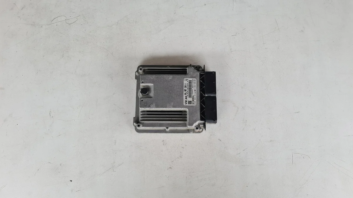 ECU Moteur Skoda Superb 3V 2.0 TDI 04L907309M
