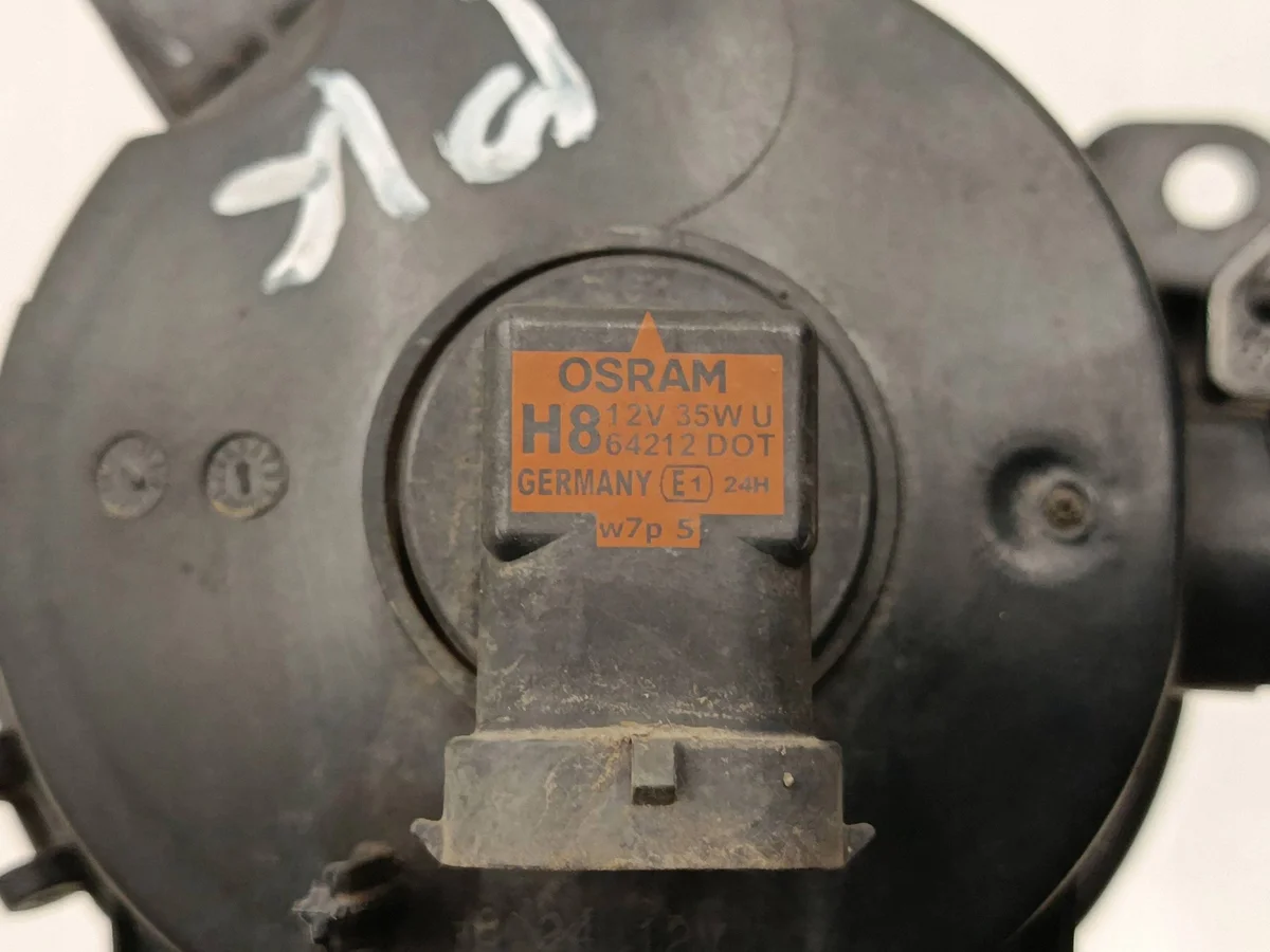 Halogenlampa BMW OE 7342115 Begagnad image 7